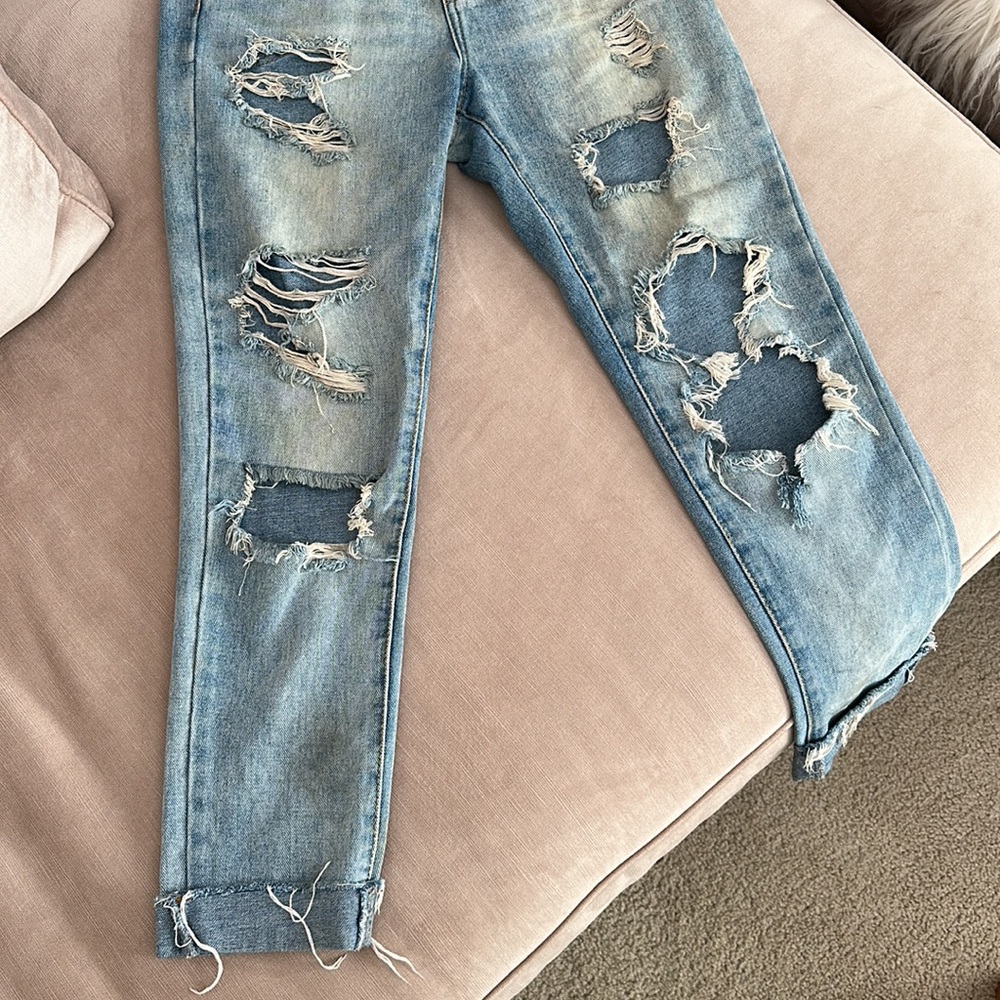 Washed Blue Jeans w/ Rips - Picture 2 of 4